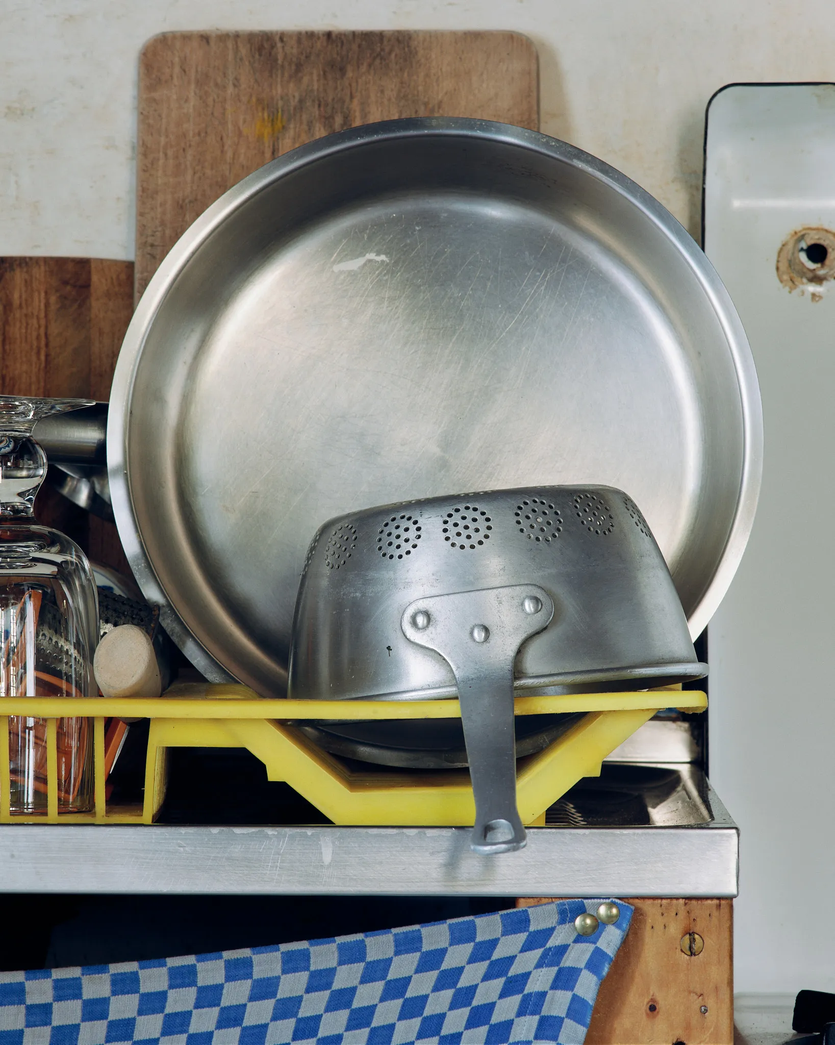 Drying Dishes 2022